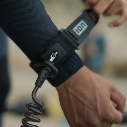 Leash Wing Coiled Wrist
