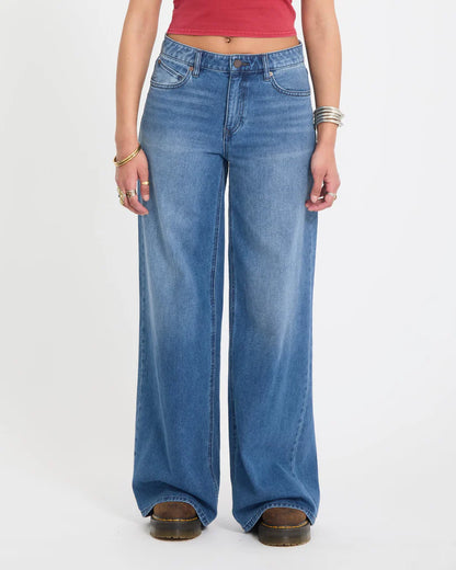 Jean Stoned BF lowrise Volcom